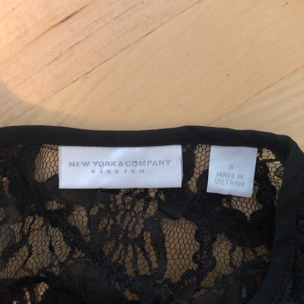 New York & Company sheer lace overlay top S - Picture 3 of 8